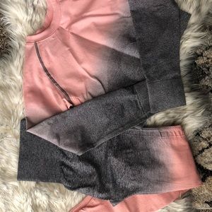 Seamless Fitness Set Leggings and Cropped Top